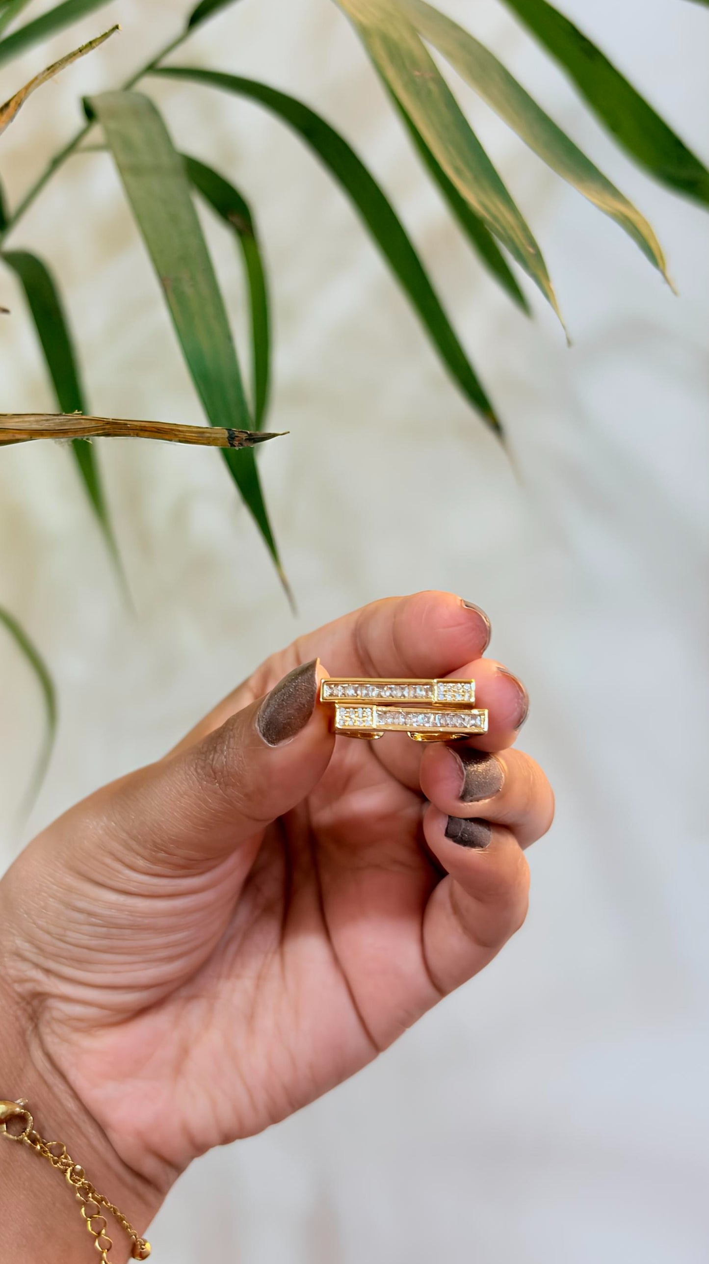 Linear Luxe