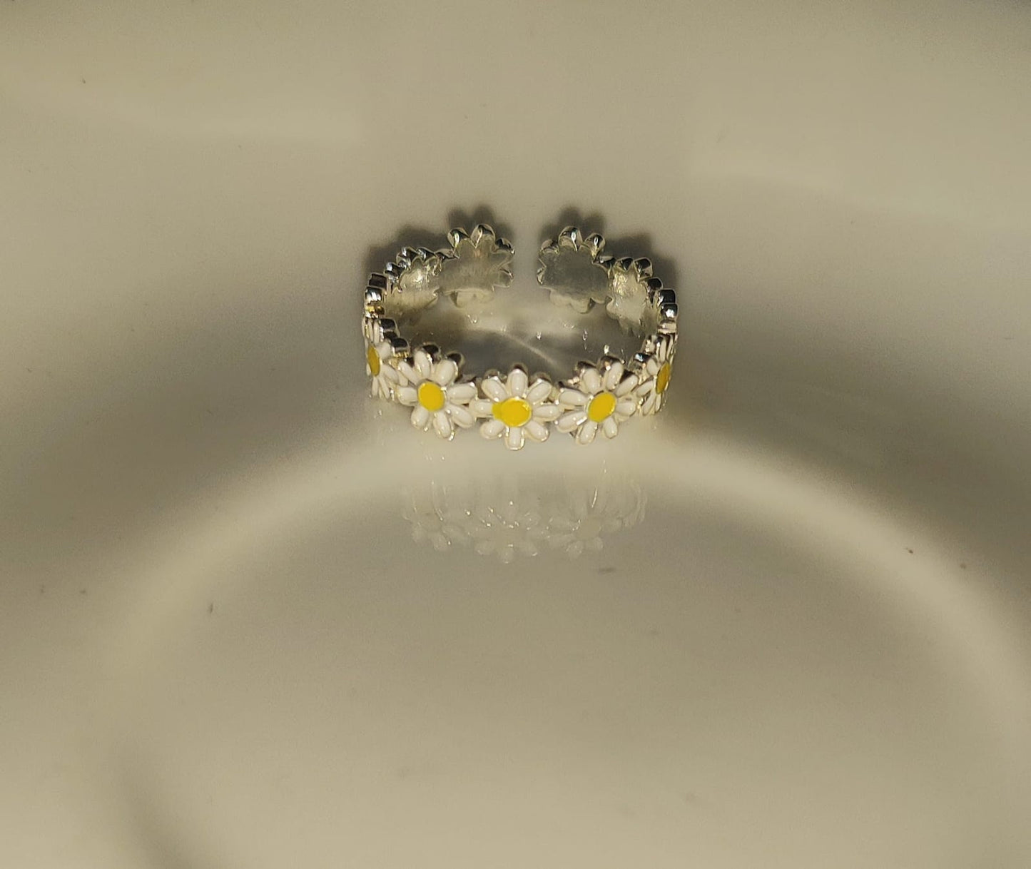 Sunflower ring