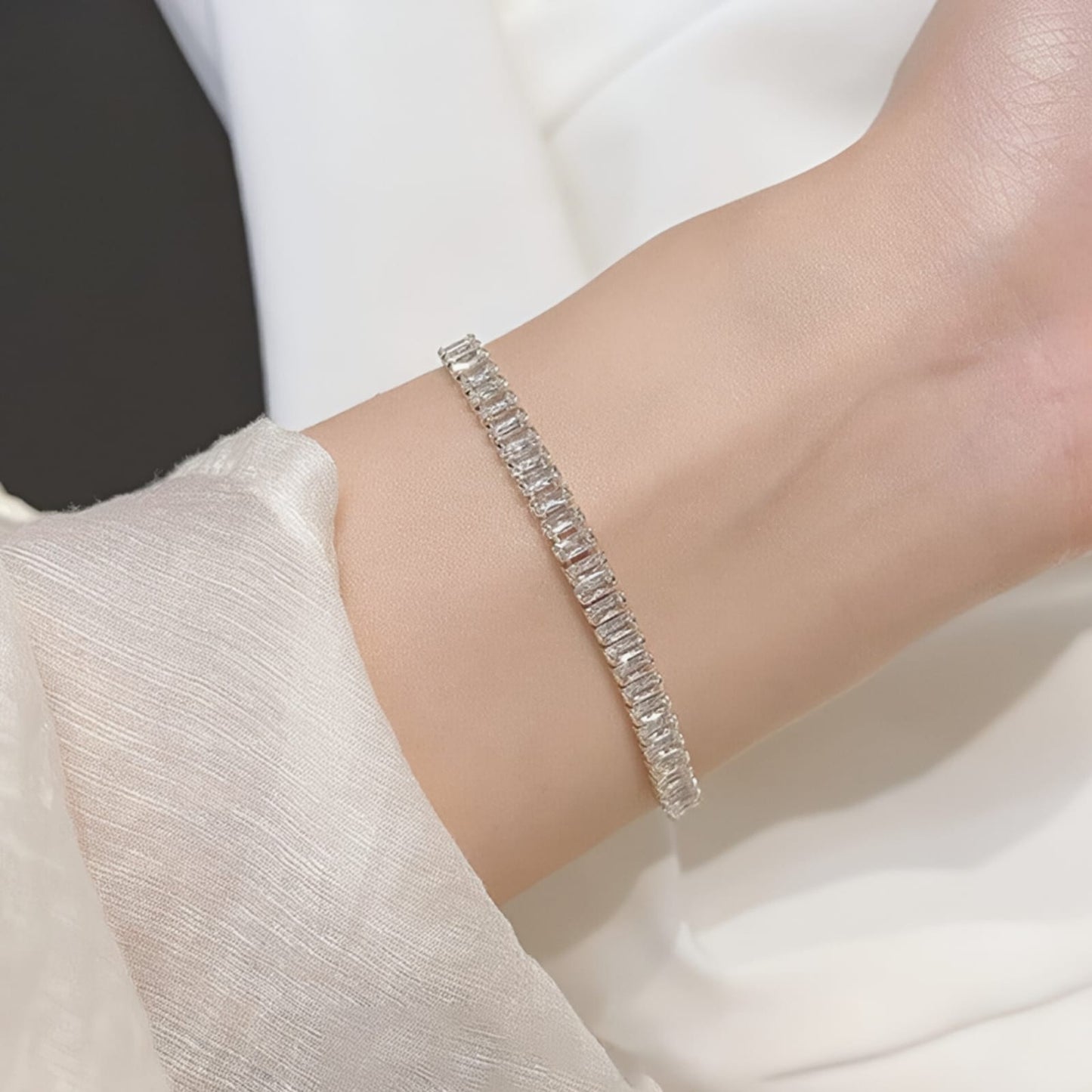 White matrix bracelet