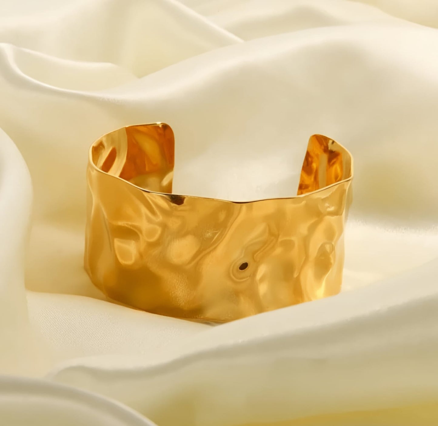 Bangle-style cuff bracelet