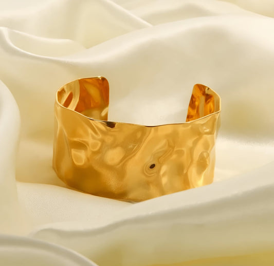 Bangle-style cuff bracelet