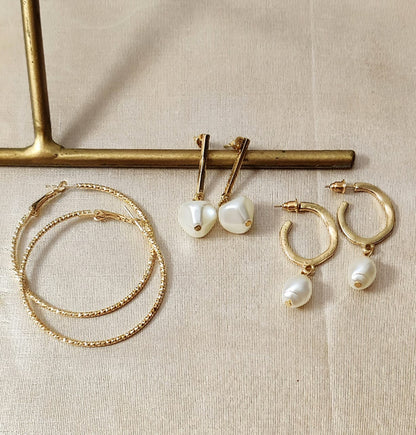 Set of 3 dainty earrings