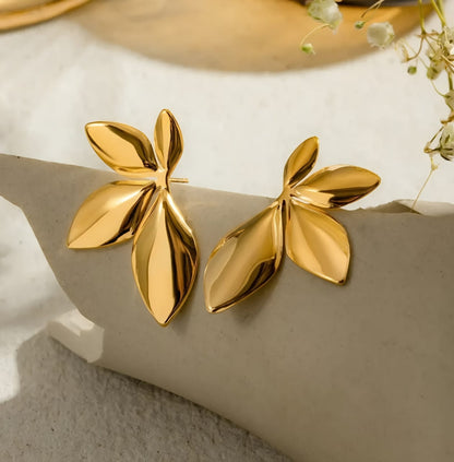 Metal Leaf studs