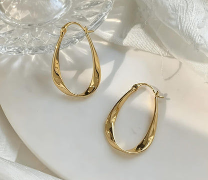 Teardrop hoops