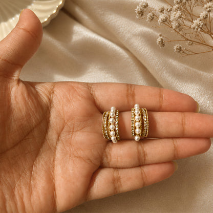Triple layer pearl hoop