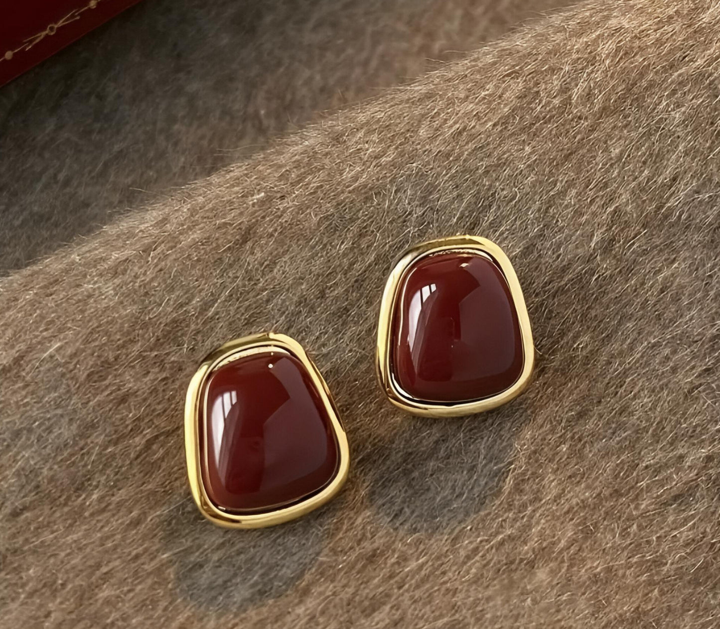 Gold Red stone stud