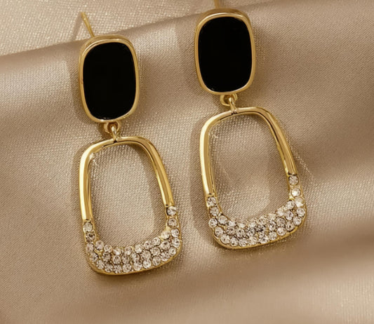 Vintage oval