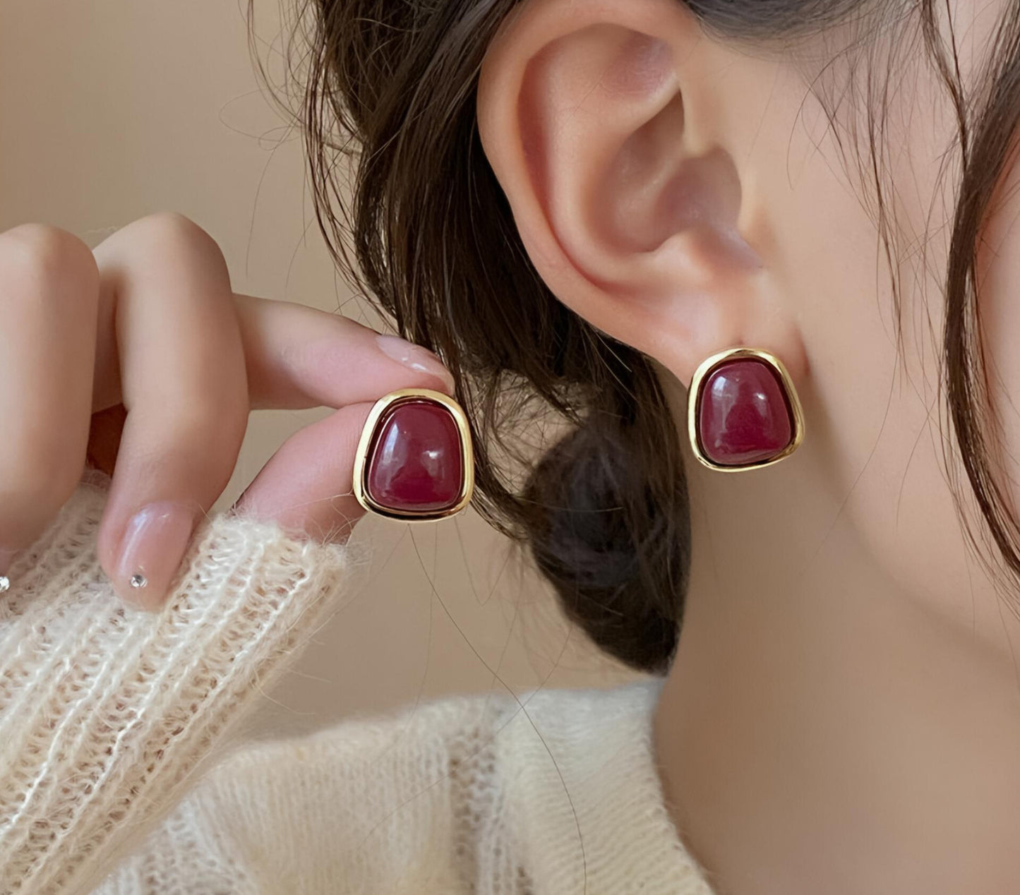 Gold Red stone stud