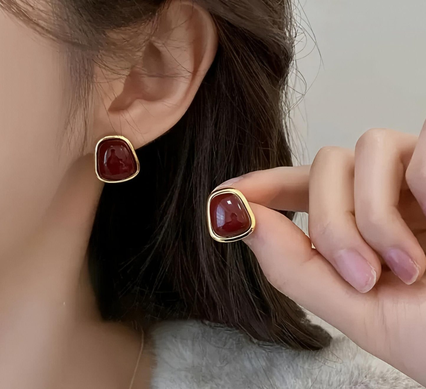 Gold Red stone stud